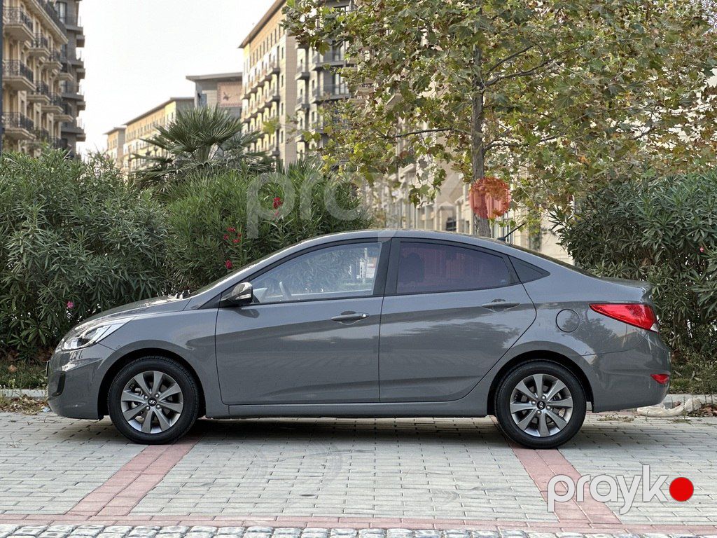Hyundai Accent, 1.4 L, 2018 il, 24 800 km — Avtomobillər, Bakı (4)