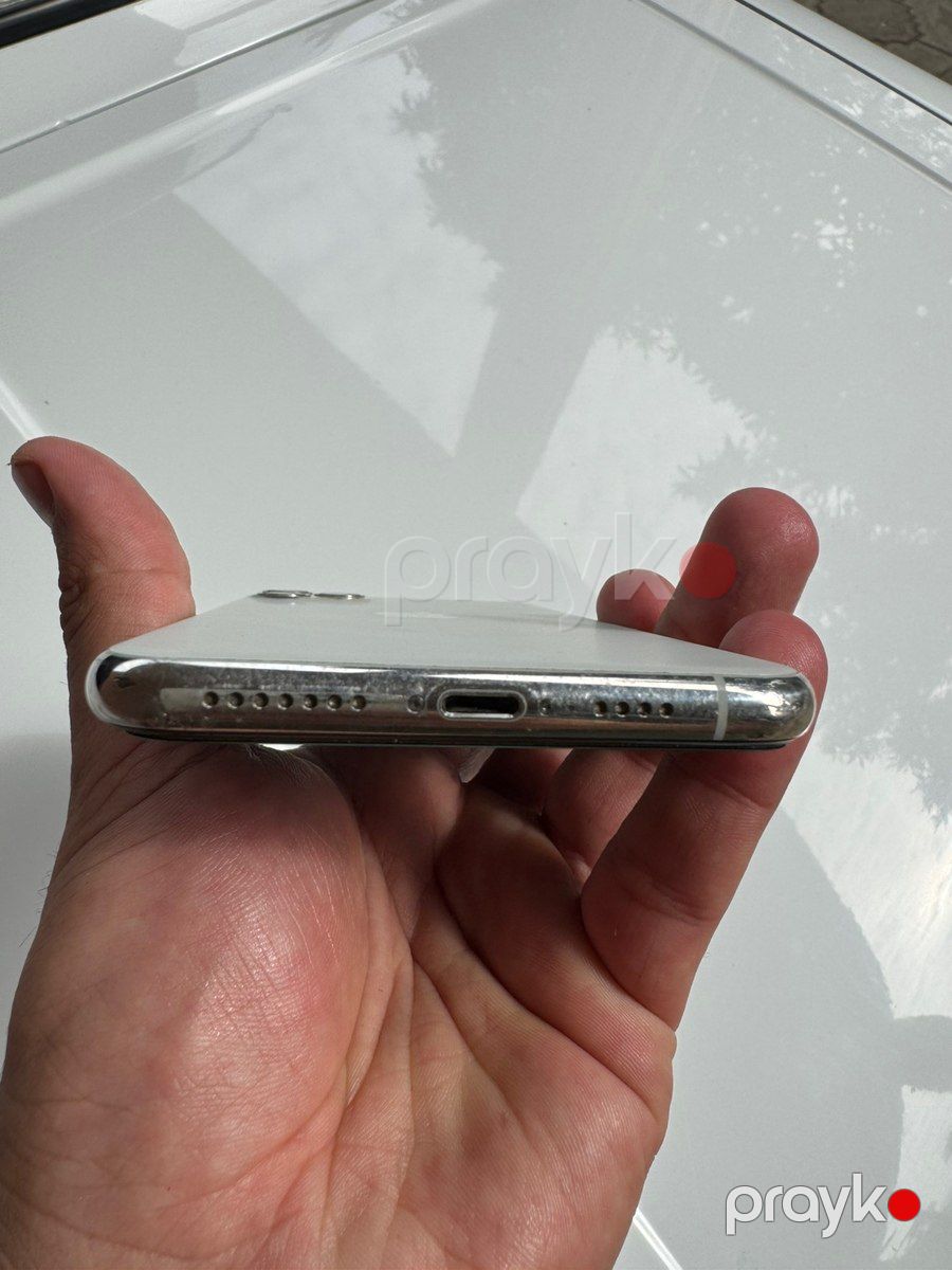 Apple iPhone 11 Pro Max Silver 256GB/4GB — Smartfonlar, Bakı (4)