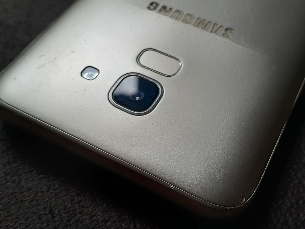 Samsung Galaxy J6, 32 GB, rəng - Qızılı, Düyməli, Barmaq izi, Face ID — Samsung, Gəncə (4)