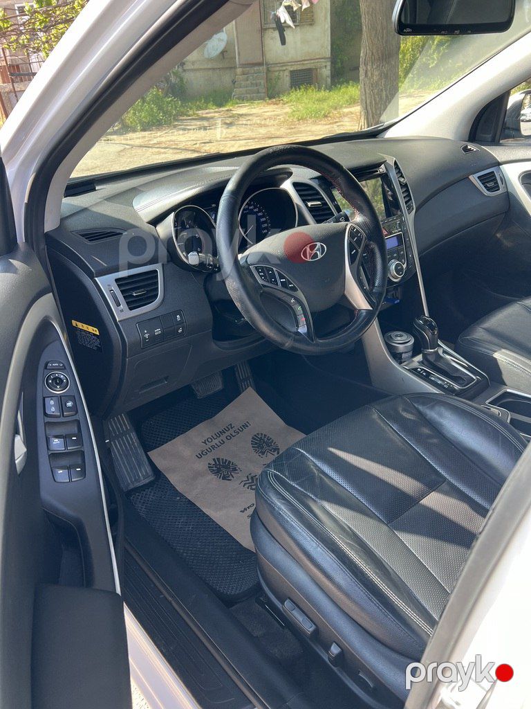 Hyundai i30, 1.6 L, 2014 il, 250 000 km — Avtomobillər, Bakı (10)