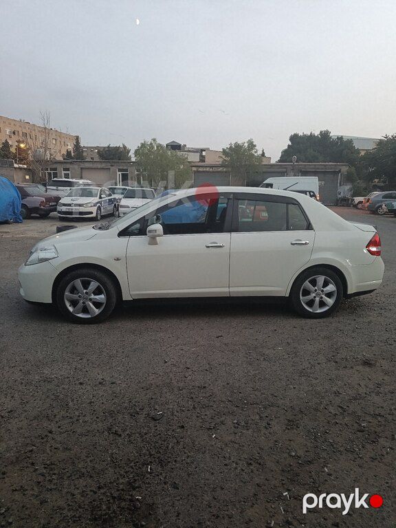 Nissan Tiida, 1.6 L, 2008 il, 305 000 km — Avtomobillər, Bakı (3)