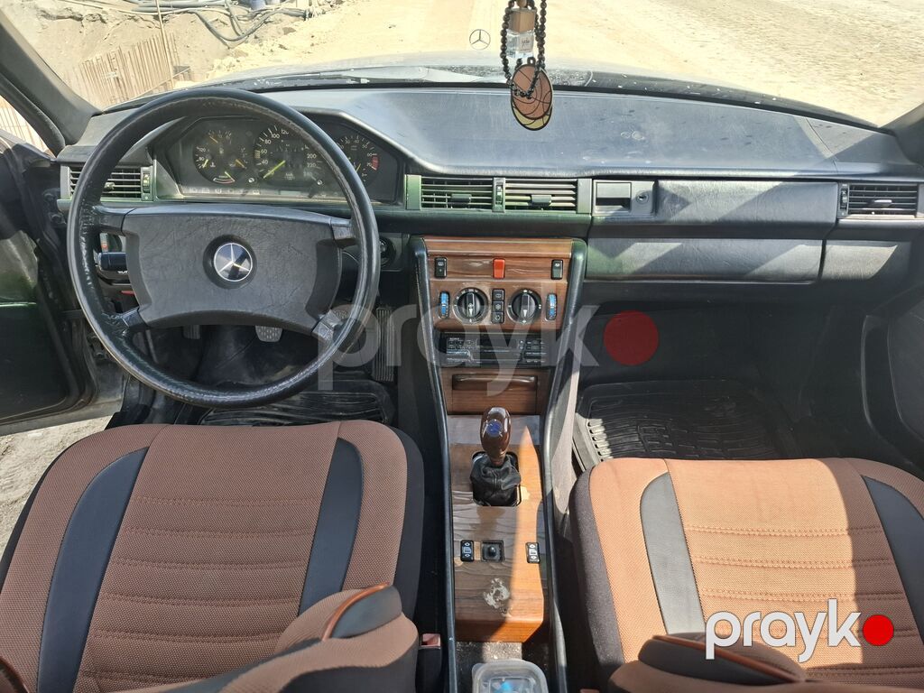 Mercedes-Benz E-Class: 3 l 1988 il Sedan — Avtomobillər, Digah (6)