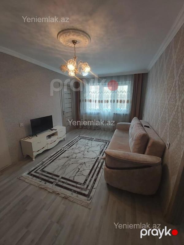 Satılır 2 otaqlı Bina evi menzil (Köhnə tikili), 50 m², 3-cü mikrorayon — Mənzil, Sumqayıt (3)
