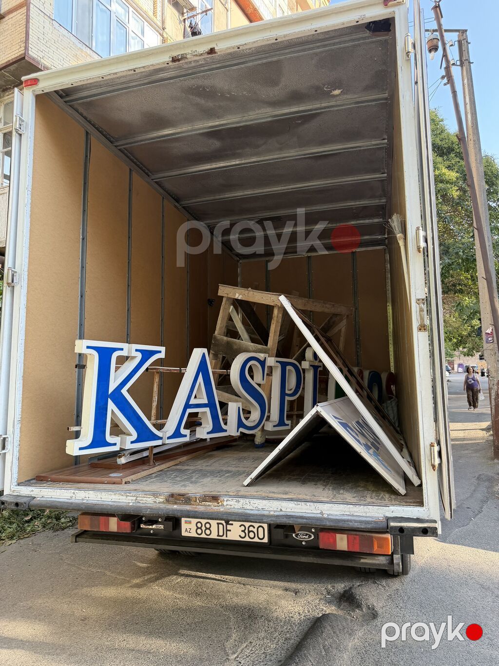 Ford yük maşını — logistika və daşıma xidməti Ford yük avtomobili — Yük daşıma xidmətləri, Bakı (7)