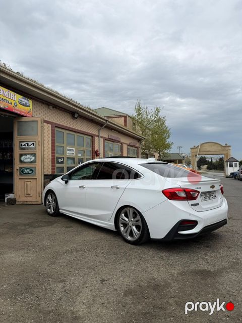 Chevrolet Cruze: 1.4 l 2017 il 230000 km Sedan — Digah