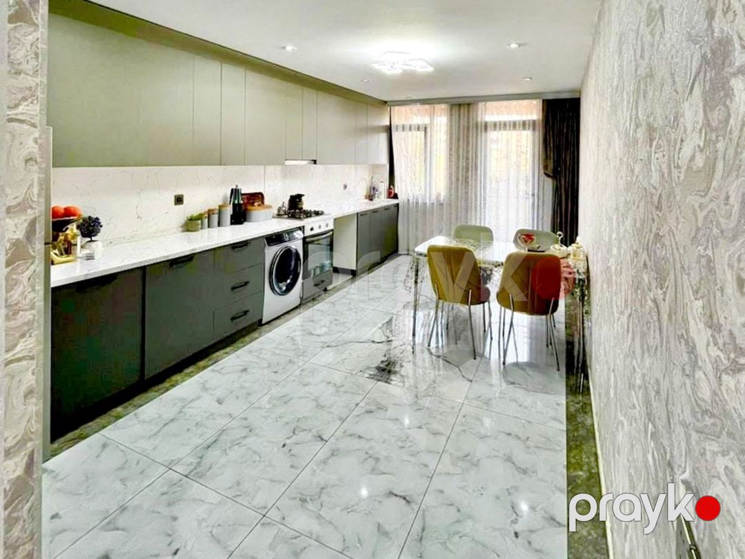 Satılır 3 otaqlı yeni tikili 135 m² — Mənzil, Bakı (2)