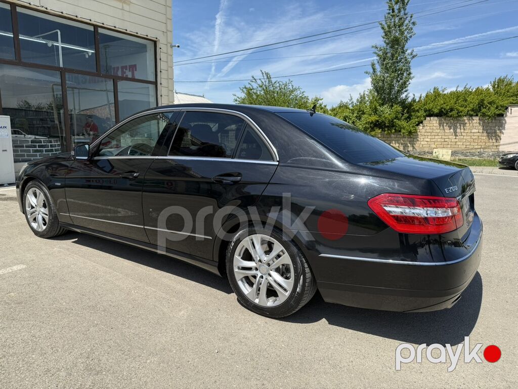 Mercedes-Benz E 200: 1.8 l 2009 il Sedan — Avtomobillər, Bakı (6)