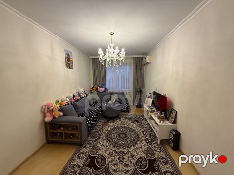 Satılır 2 otaqlı köhnə tikili 65 m² — Bakı
