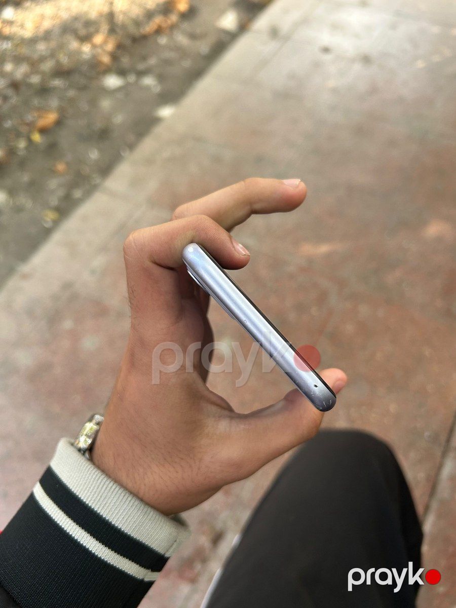 Apple iPhone 11 Purple 128GB/4GB — Smartfonlar, Bakı (4)