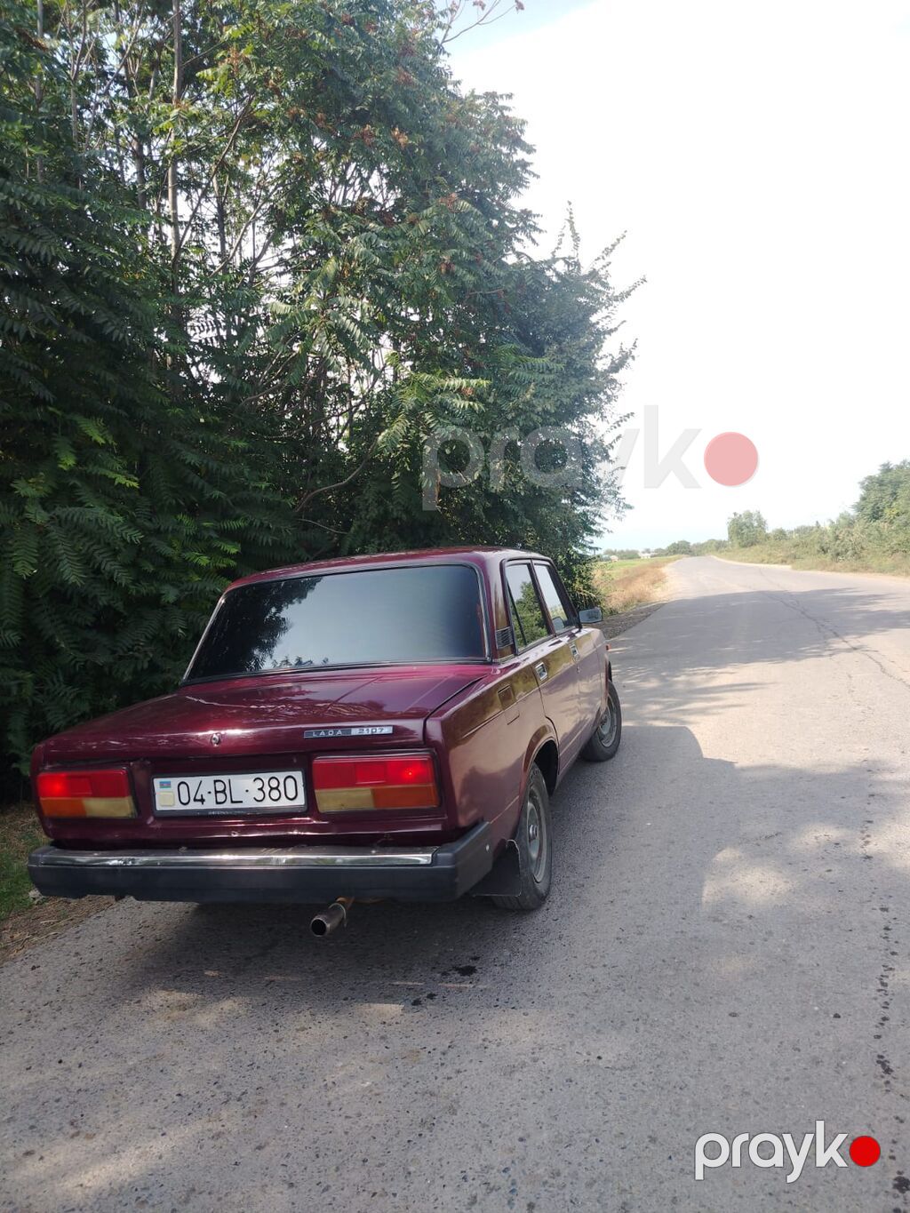 Lada 2107 sedan – klassik dizaynlı, etibarlı şəhər və rayon yolları — Avtomobillər, Bakı (2)