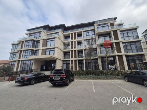 Satılır 3 otaqlı yeni tikili 135 m² — Bakı