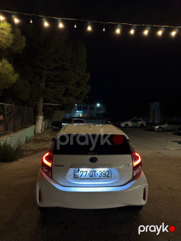 Toyota Aqua, 1.5 L, 0.87 kWh, 2019 il, 140 000 km — Avtomobillər, Bakı (3)
