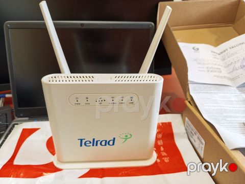 Sazz, Telrad limitsiz 5G - Model: Telrad (ön paneldə PWR, SYS, RF — Bakı