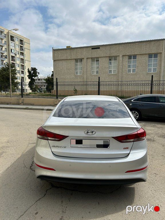 Hyundai Elantra, 1.6 L, 2016 il, 220 000 km — Avtomobillər, Gəncə (5)