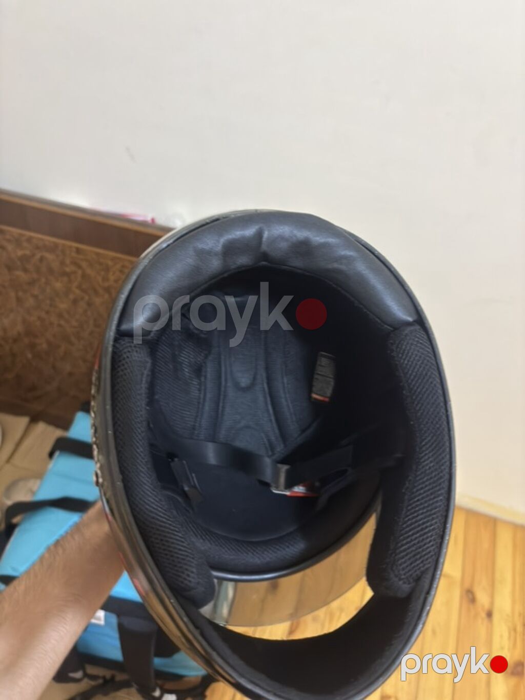 Aşağı yeri var. Moto dəbilqə – tam üzlü (full-face) model — Motosiklet geyimi, Bakı (3)