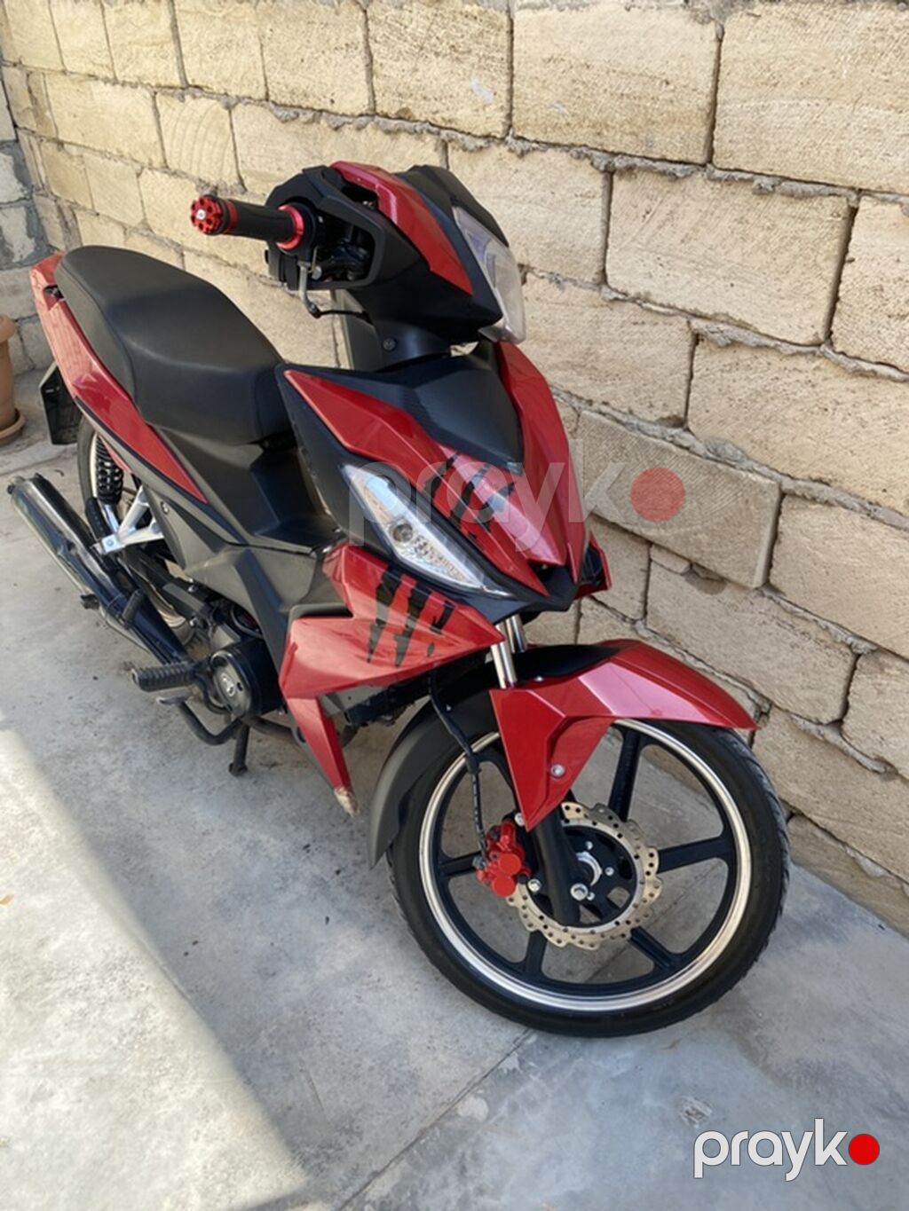 Sport üslubunda şəhər motosikleti/skuter - Rəng: qırmızı-qara — Mopedlər və skuterlər, Sabirabad (3)
