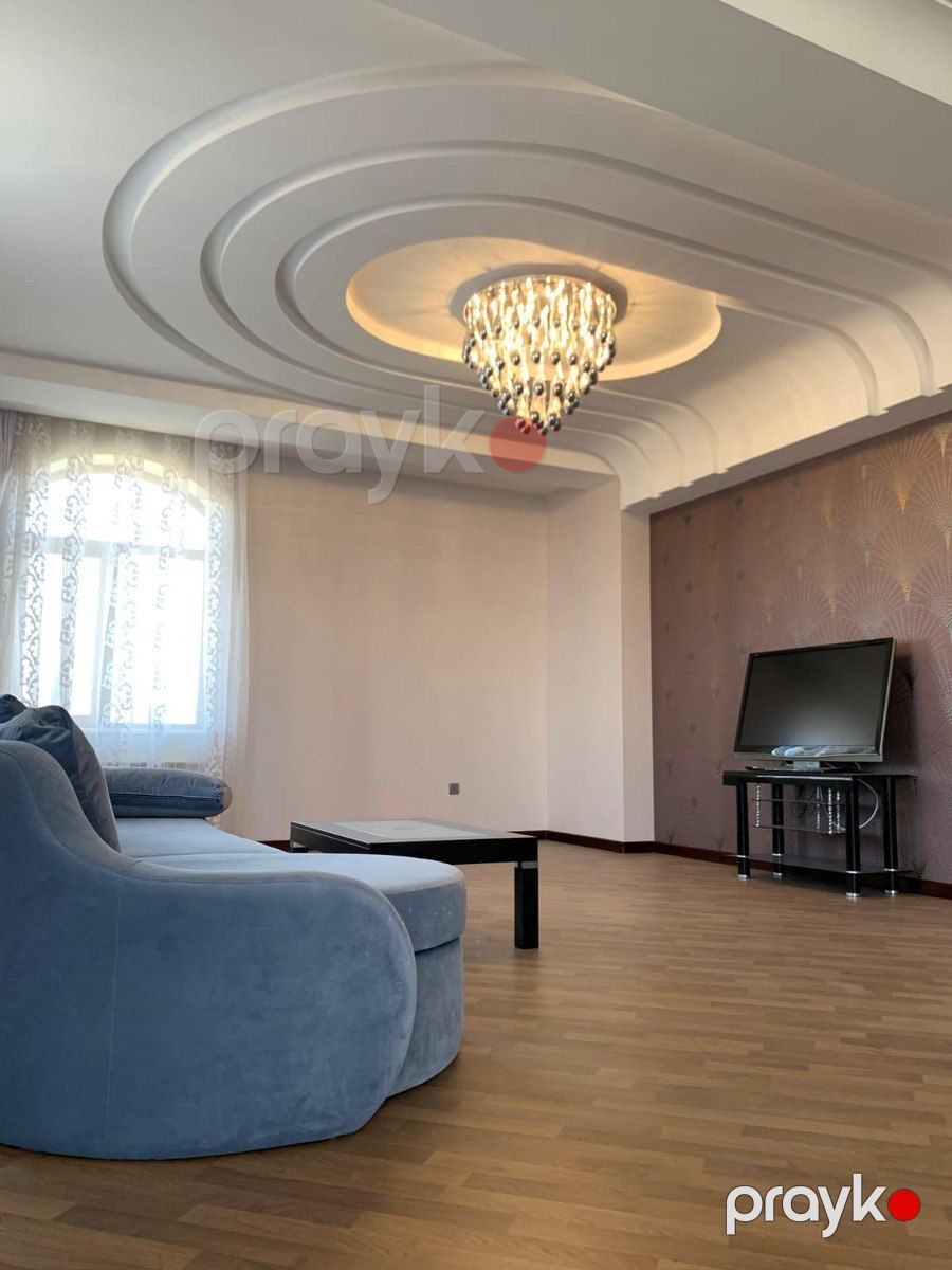 Satılır 8 otaqlı həyət evi/bağ evi 400 m² — Ev, villa, Bakı (12)