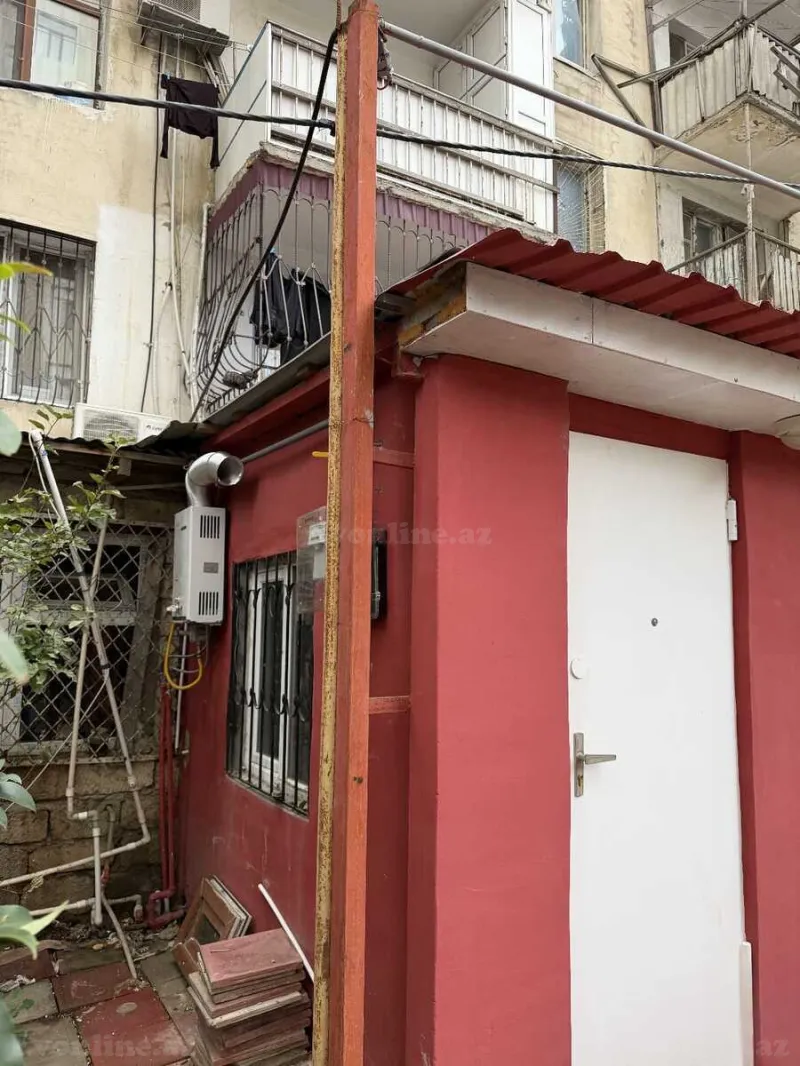 Satılır 1 otaqlı Mənzil Köhnə tikili 32 m² Bakı, Yasamal r., Elmlər Akademiyası m — Mənzil, Bakı (2)