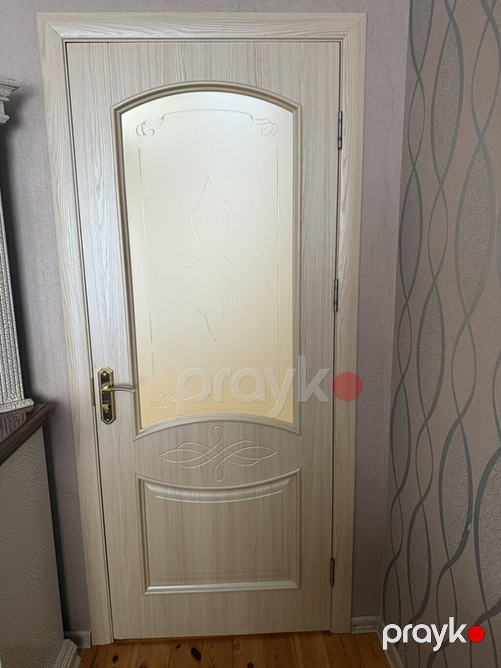 Ağcaqayın rəngli interyer qapıları – şüşəli dekorlu model Material — Pəncərələr, qapılar, balkonlar, Bakı (7)