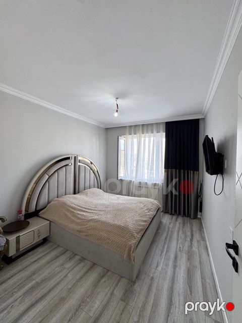 Satılır 3 otaqlı köhnə tikili 85 m² — Bakı