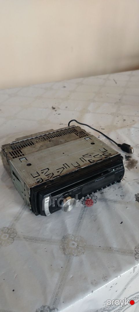 Pioneer avtomobil audio sistemi Maqintafon deh 2950mp radio aux butuz — Sabirabad