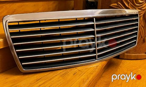 Mercedes W140 radiator barmaqlığı — Bakı