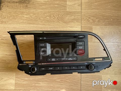 "Hyundai Elantra 2017" monitoru — Bakı