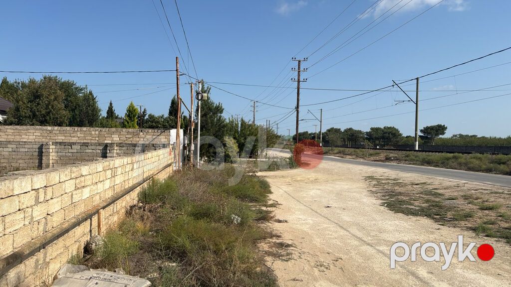 Xəzər rayonunda qala qəsəbəsində qala-şüvəlan yolu yaxınlığında 40 — Torpaq, Bakı (9)