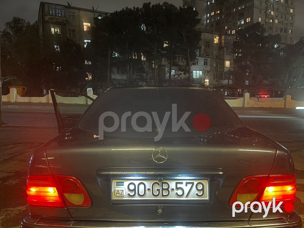 Mercedes E 320, 3.2 L, 1995 il, 378 000 km — Avtomobillər, Bakı (2)