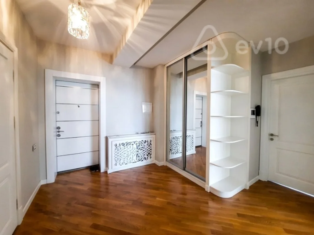 3 otaqlı mənzil, 108 m², Insaatcilar metro — Mənzil, Bakı (8)