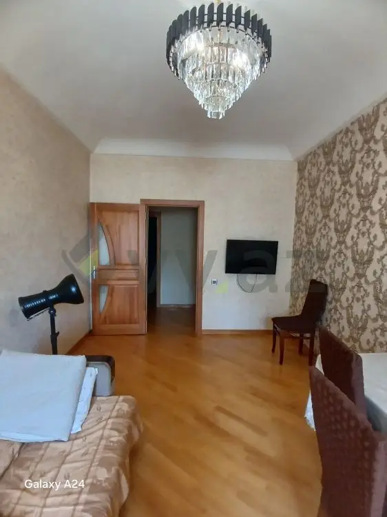 3 otaqlı mənzil Köhnə tikili Kirayə, Montin qəs., Nərimanov, Bakı — Bakı