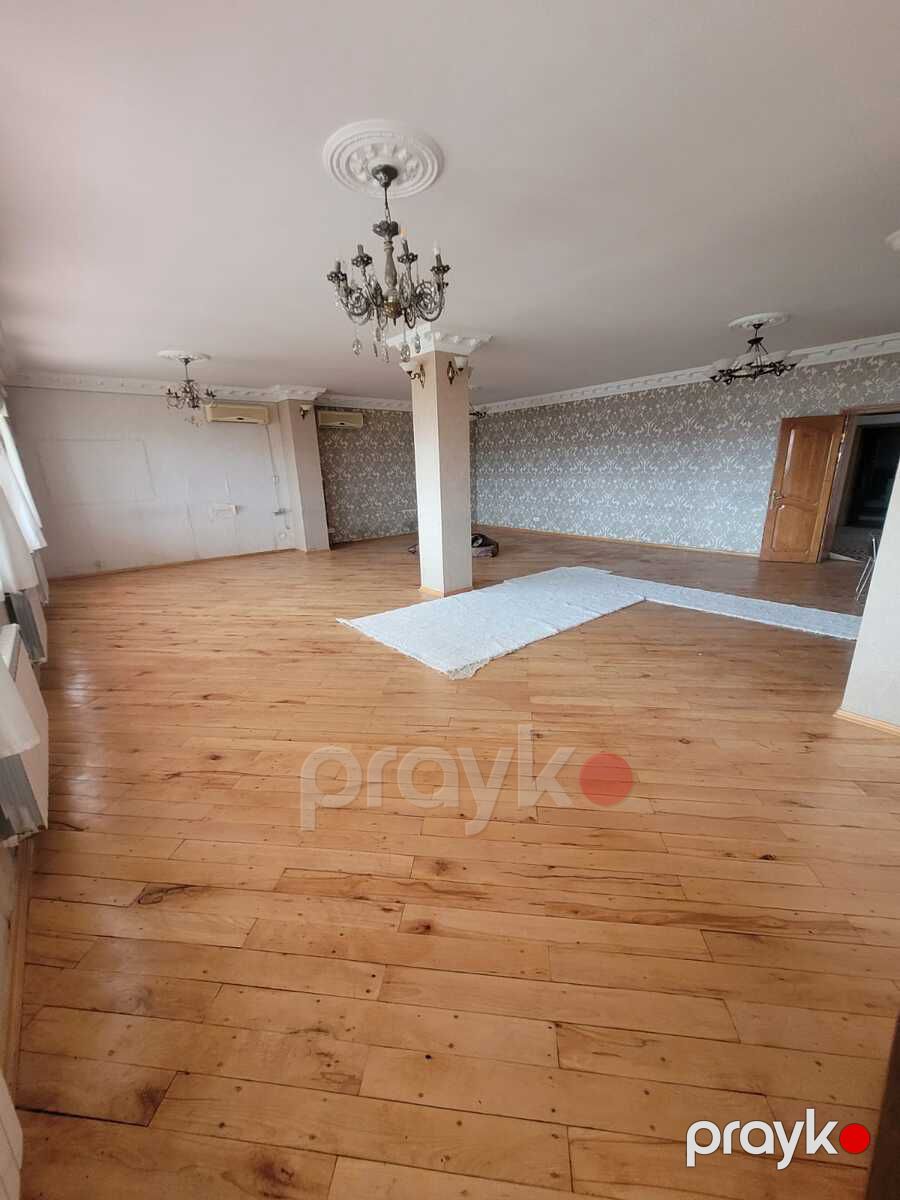 Satılır 12 otaqlı həyət evi/bağ evi 500 m² — Ev, villa, Bakı (6)