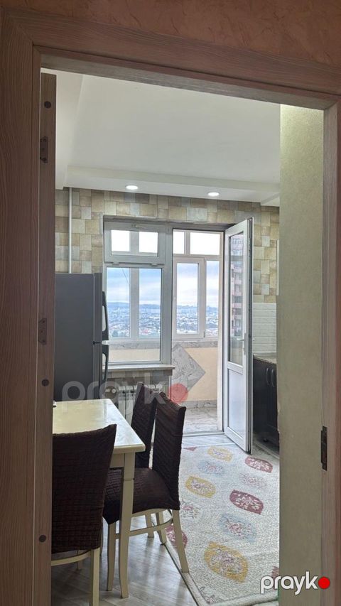 İcarəyə verilir 3 otaqlı köhnə tikili 80 m² — Bakı