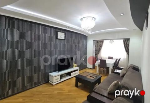Satılır 3 otaqlı köhnə tikili 80 m² — Bakı