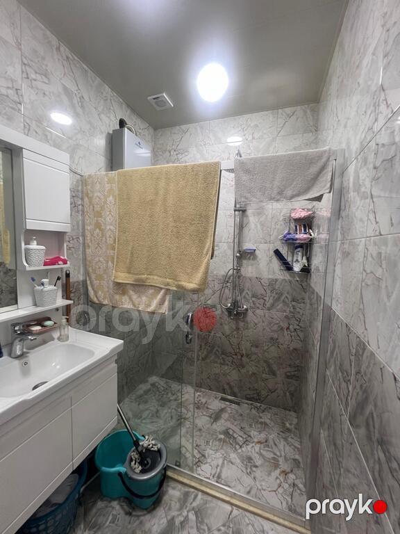 Satılır 2 otaqlı köhnə tikili 60 m² — Mənzil, Bakı (8)