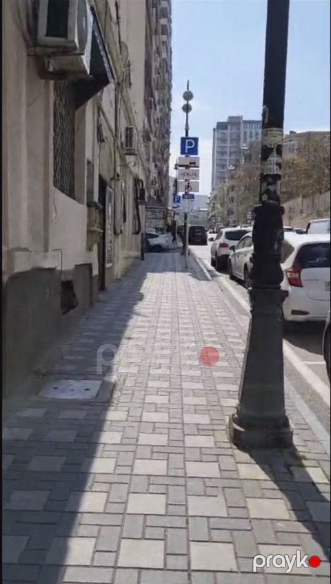 Satılır 2 otaqlı köhnə tikili 31 m² — Bakı