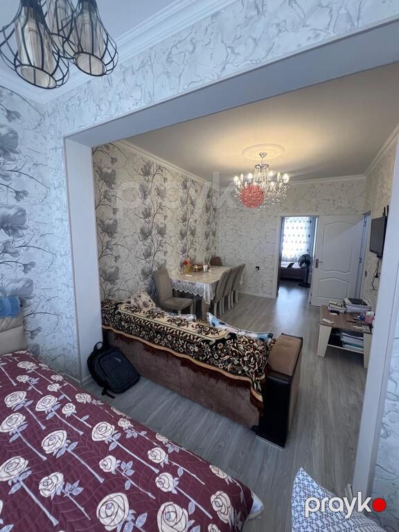 Satılır 2 otaqlı köhnə tikili 60 m² — Mənzil, Bakı (2)
