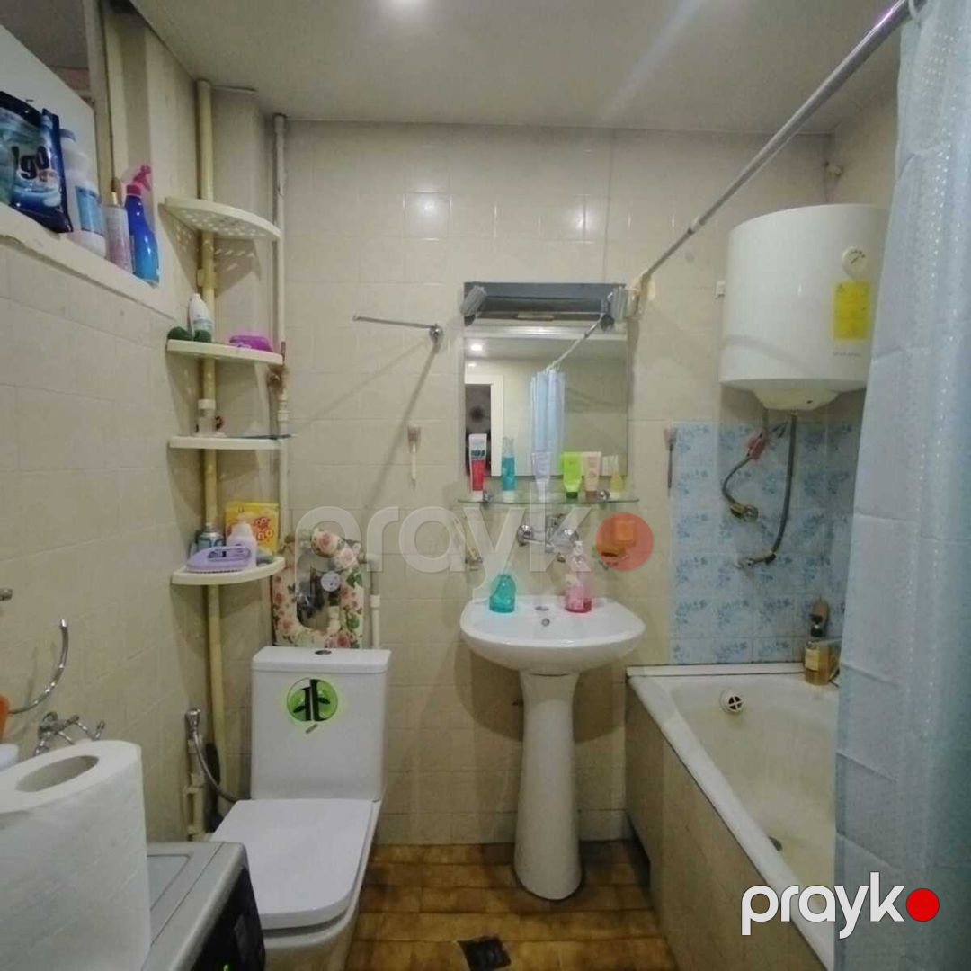Satılır 1 otaqlı köhnə tikili 40 m² — Mənzil, Bakı (6)