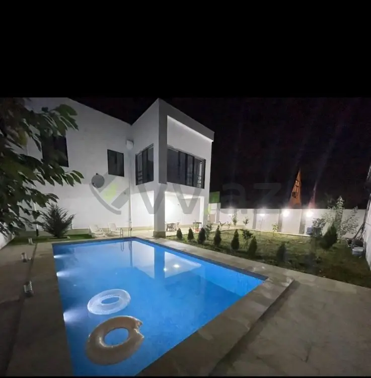 4 otaqlı Həyət evi Kirayə (günlük), Quba — Quba