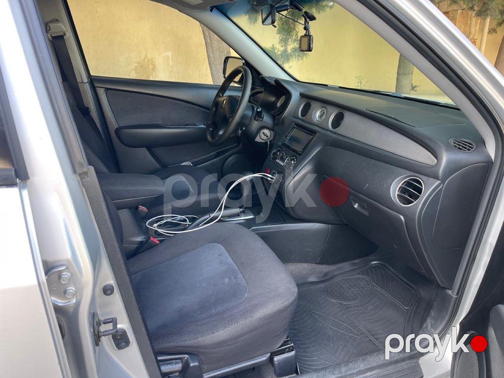 Mitsubishi Outlander, 2.4 L, 2002 il, 250 000 km — Avtomobillər, Bakı (9)