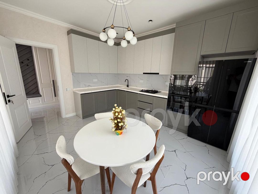 Satılır 4 otaqlı həyət evi/bağ evi 201 m² — Ev, villa, Bakı (5)