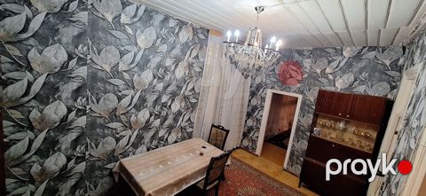 Satılır 5 otaqlı köhnə tikili 89.7 m² — Bakı