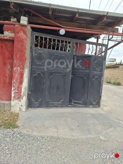 3 otaqlı, 2 kv. m, Kredit yoxdur, Orta təmir — Xaçmaz
