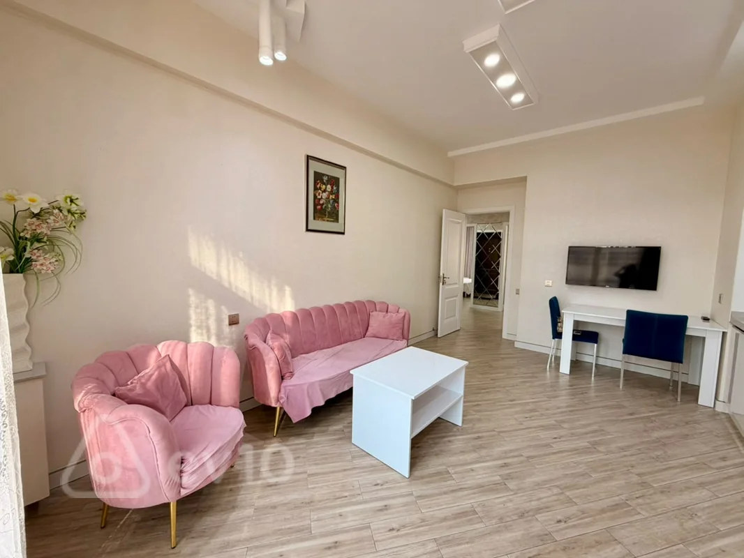 2 otaqlı mənzil, 100 m², Mərkəzi Bulvar küçəsi — kirayə — Mənzil, Bakı (6)
