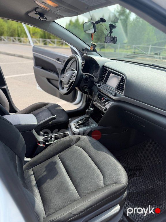 Hyundai Elantra, 2.0 L, 2018 il, 219 000 km — Avtomobillər, Şəki (7)