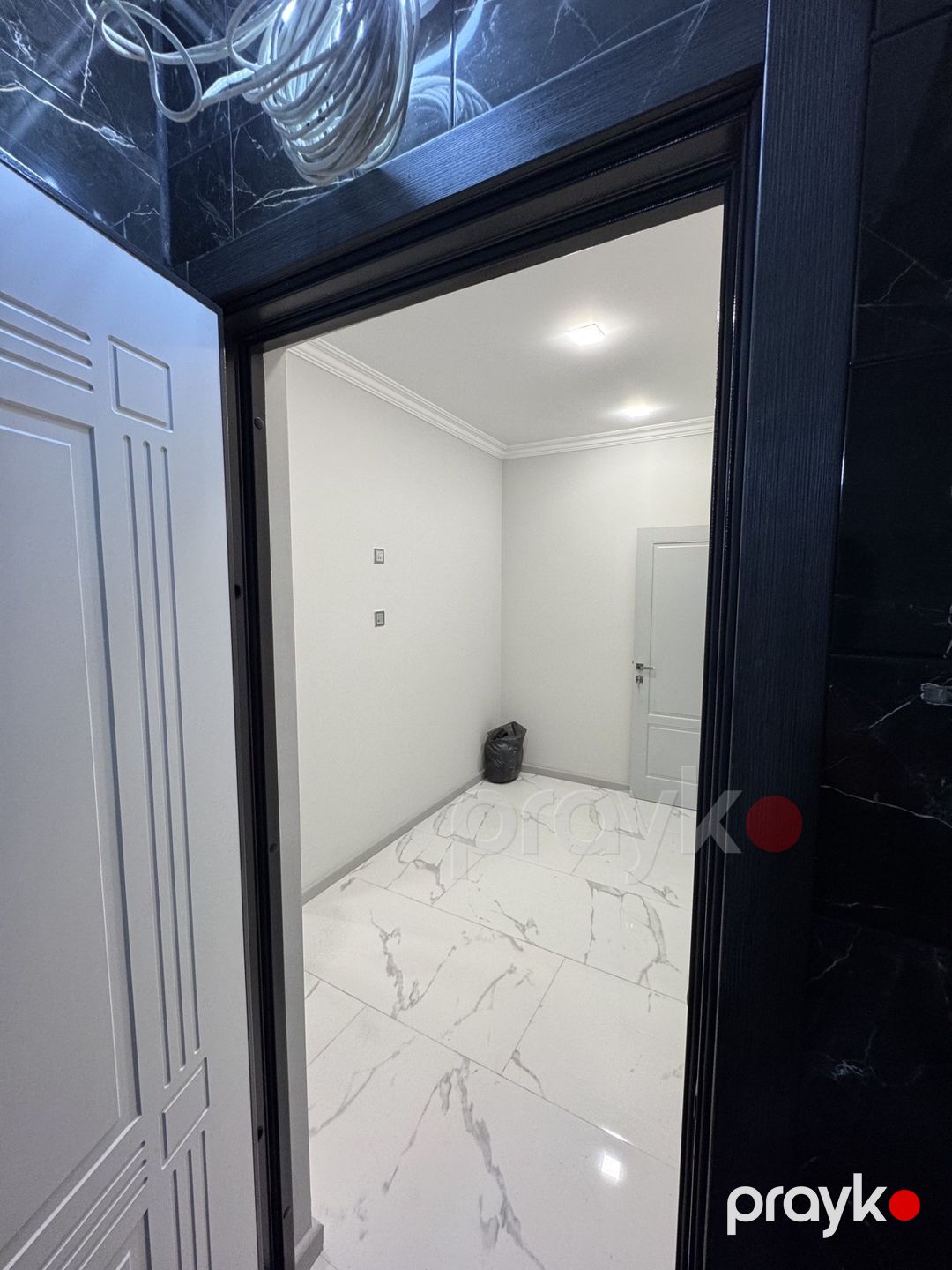 Satılır 2 otaqlı köhnə tikili 70 m² — Mənzil, Bakı (2)