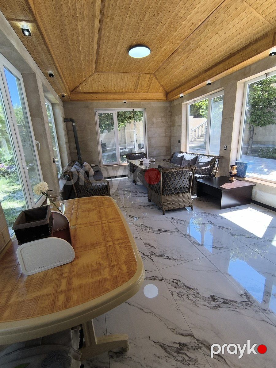 Satılır 5 otaqlı həyət evi/bağ evi 240 m² — Ev, villa, Bakı (10)