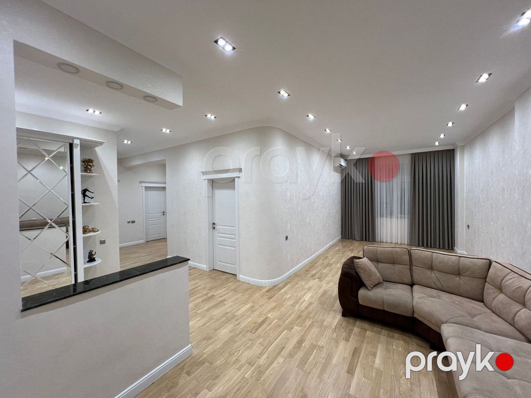 Satılır 4 otaqlı yeni tikili 175 m² — Mənzil, Bakı (3)