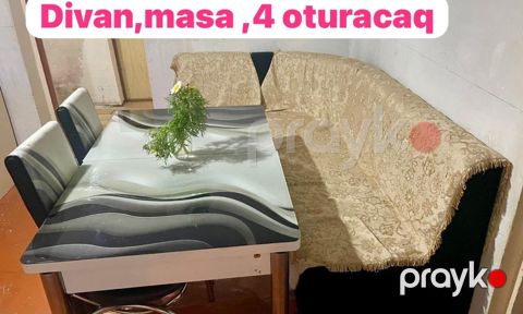 Masa və oturacaqlar — Bakı