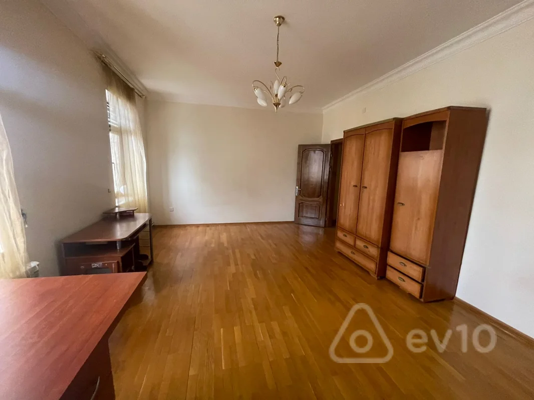5 otaqlı mənzil, 200 m², İsmayil bəy Qutqaşınlı küç — kirayə — Mənzil, Bakı (10)